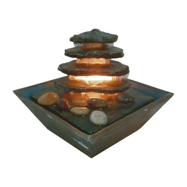Fuente de piedra en forma de pirámide – PIRAMID